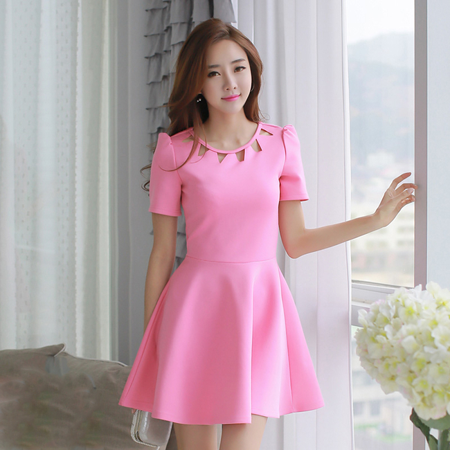 Elegant Hollow Out Short Sleeve Slim Fit Pleated Korean Dress